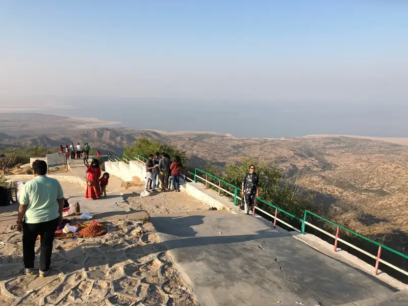 Ahmedabad to Kalo Dungar Cab